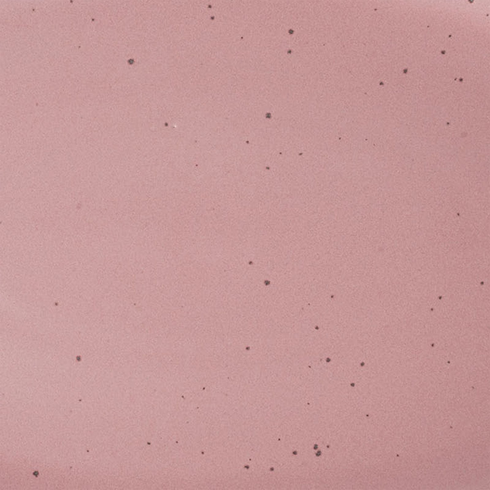 Goallo soup bowl in Lilac, close-up of the pink-purple glaze